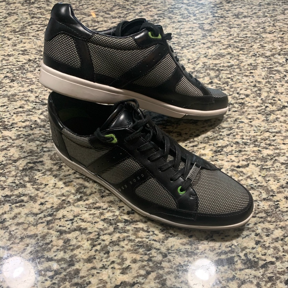 Hugo Boss Casual fashion sneaker men’s size 11.5